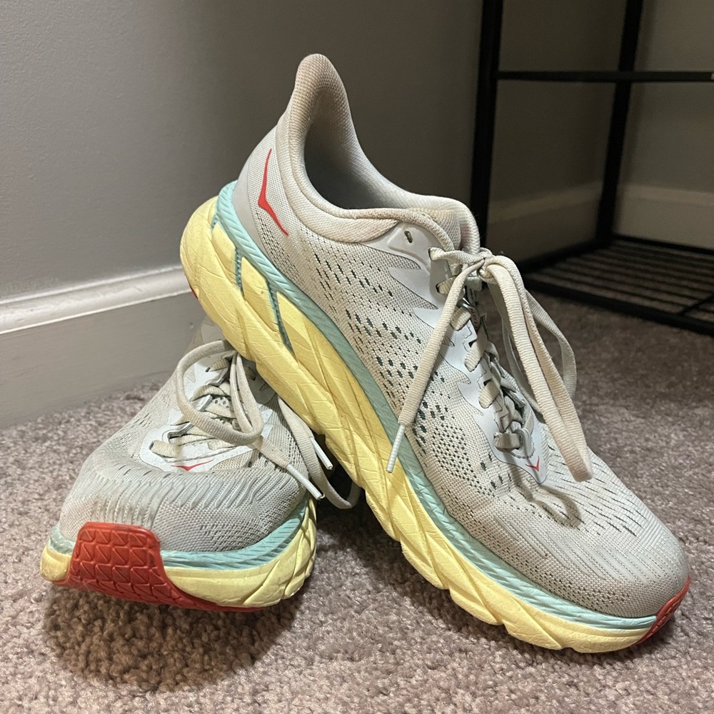 Hoka Clifton 7s - Good Used Condtion